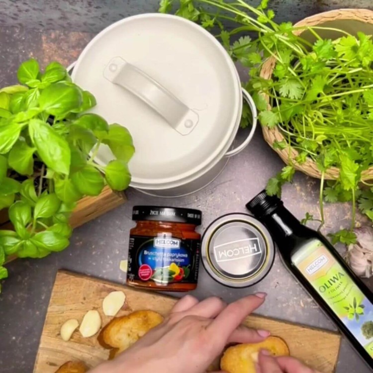 bruschetta-paprykowa (1).jpg